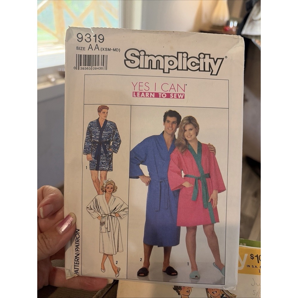 Simplicity 9319 Sewing Pattern Uncut Unisex Kimono Robe Size AA XS-M Vintage